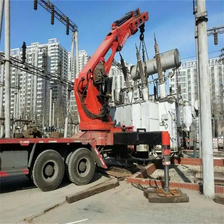 汇川就近吊车出租|工地厂房吊装设备租赁|24小时高效响应