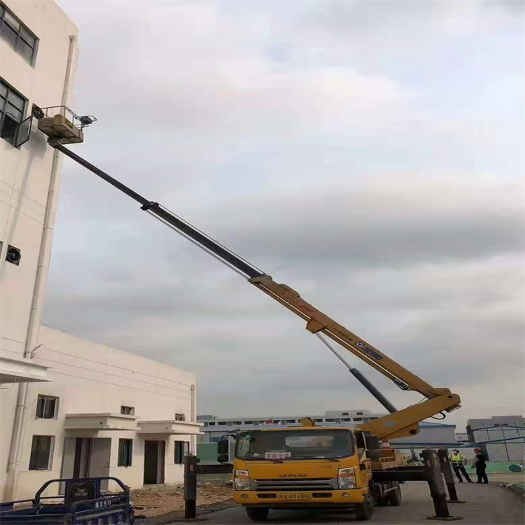 汇川附近高空车出租|市政施工/设备安装专用|随叫随到|亿立达设备租赁